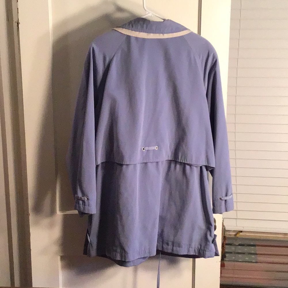 Powder blue coat. - Picture 2 of 3